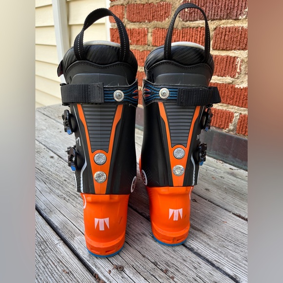 Tecnica Mach1 LV 130 Flex size 25.5 Ski Boot - Picture 9 of 13